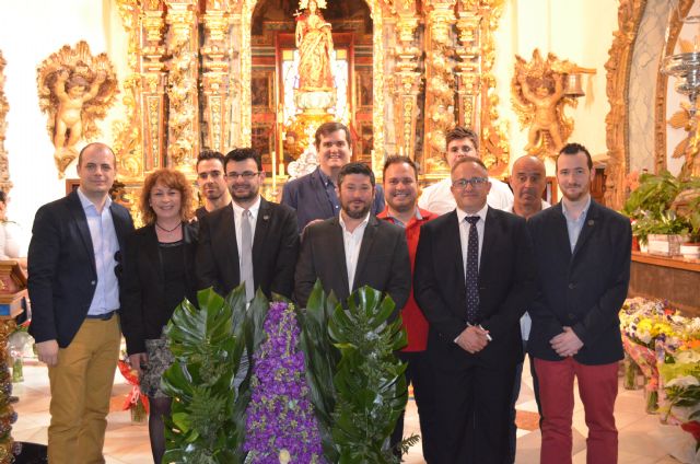 Ofrenda floral de las Tunicas Moradas a Santa Eulalia 2017 - 19