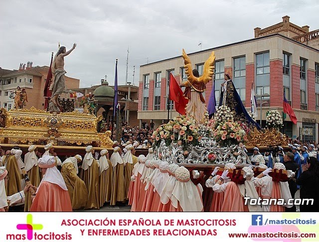 Armaos participando en la tamborada de Domingo de Resurreccion - 3