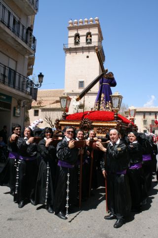 Encuentro con la Hermandad de Jesús en el Calvario. Viernes Santo medio día 2014 - 32