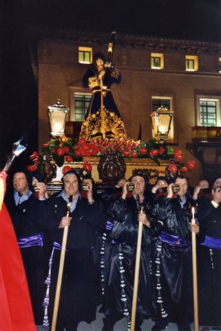 <b>Fotos Antiguas</b><br> Imágenes Titulares - 18