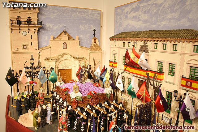Maqueta realizada en madera por José Martínez Murcia - 5