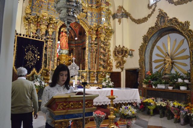 Ofrenda floral de las Tunicas Moradas a Santa Eulalia 2017 - 3