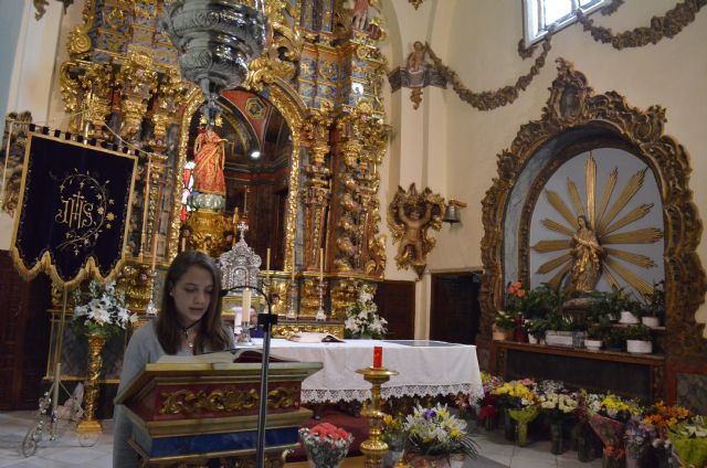 Ofrenda floral de las Tunicas Moradas a Santa Eulalia 2017 - 8