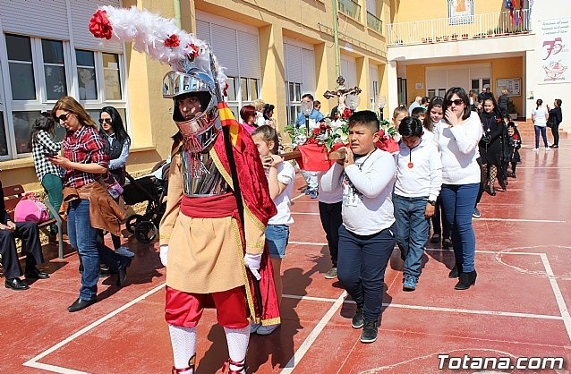 Los Armaos colaboran en la Procesion Infantil del Colegio Santa Eualia - 7