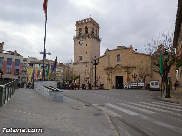 Jueves Santo. Recogida de la Bandera 2012 - 1