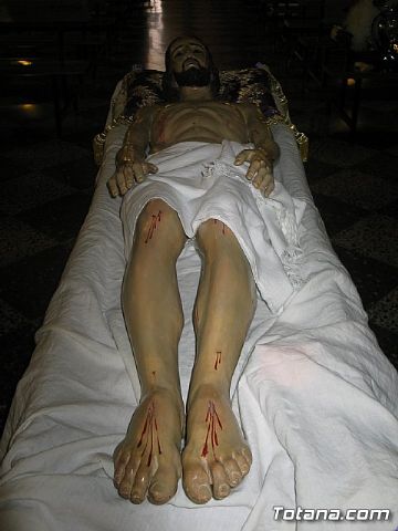 El Santo Sepulcro en la Parroquia de las Tres Avemarías. - 5