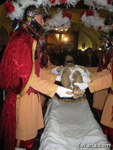 El Santo Sepulcro en la Parroquia de las Tres Avemarías. - 86