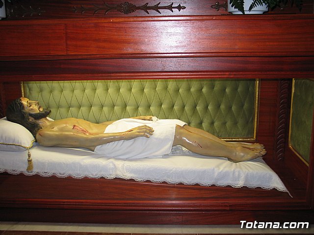 El Santo Sepulcro en la Parroquia de las Tres Avemarías. - 101
