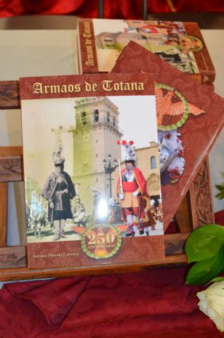 Inauguración de la exposicion, presentación del libro y visitas guiadas - 59