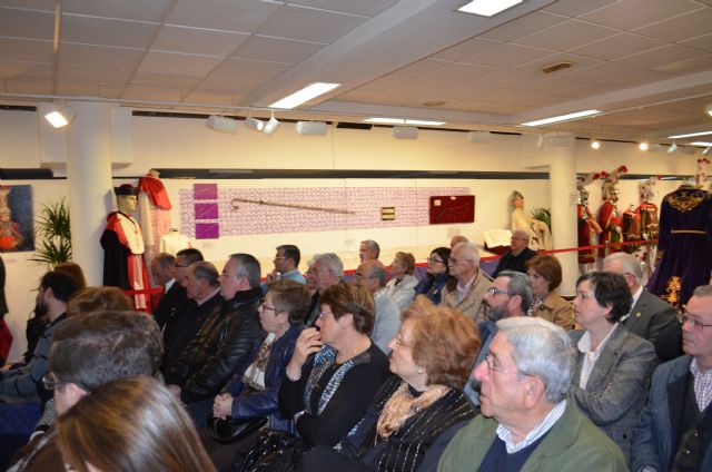 Inauguración de la exposicion, presentación del libro y visitas guiadas - 81