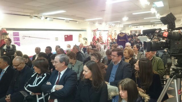 Inauguración de la exposicion, presentación del libro y visitas guiadas - 56
